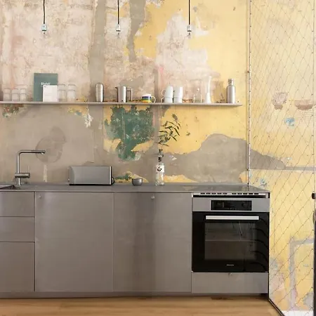 Architecture In Kreuzberg Apartment