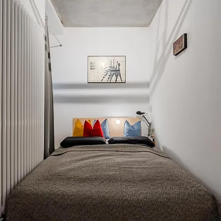 Architecture In Kreuzberg 公寓 *