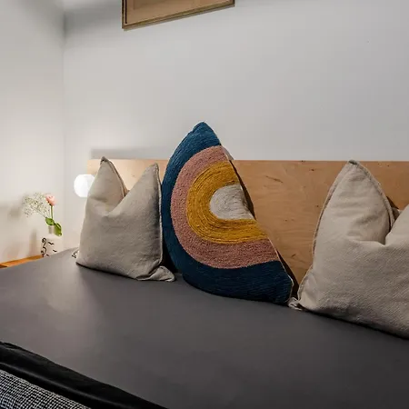 Apartment Architecture In Kreuzberg *