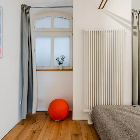 Apartment Architecture In Kreuzberg *